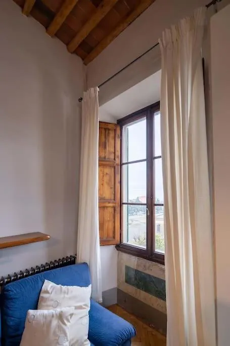 Riverview Apt Private Parking Pescia Apartament