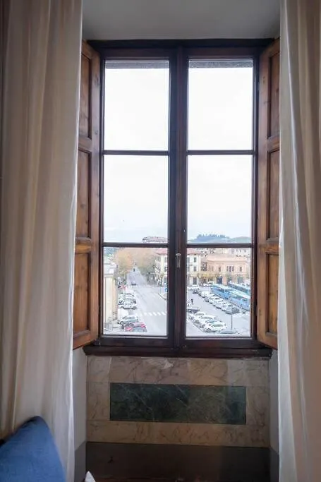 Riverview Apt Private Parking Pescia